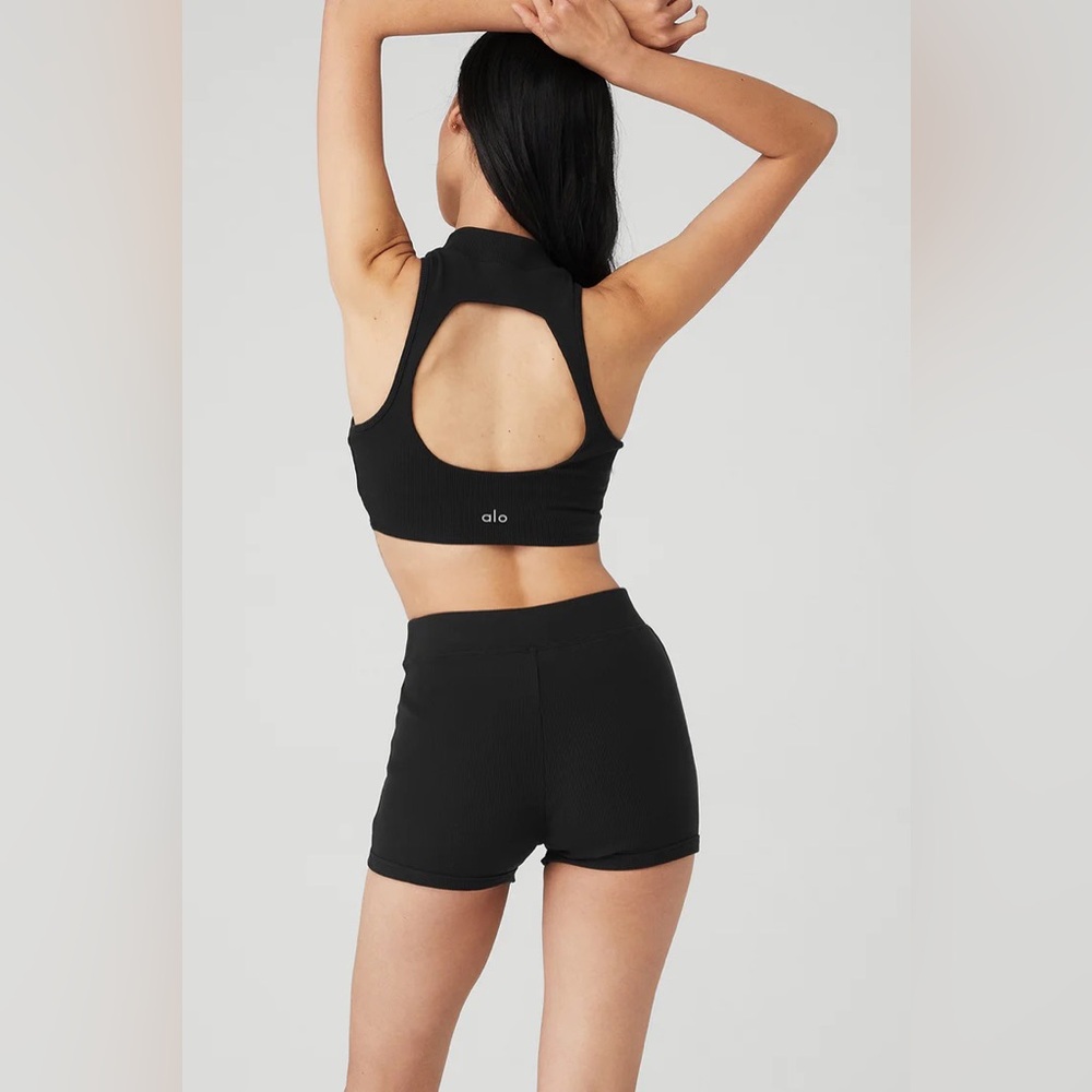 Alo Goddess Rib Cropped Dynamite Tank - Black - Size L/G